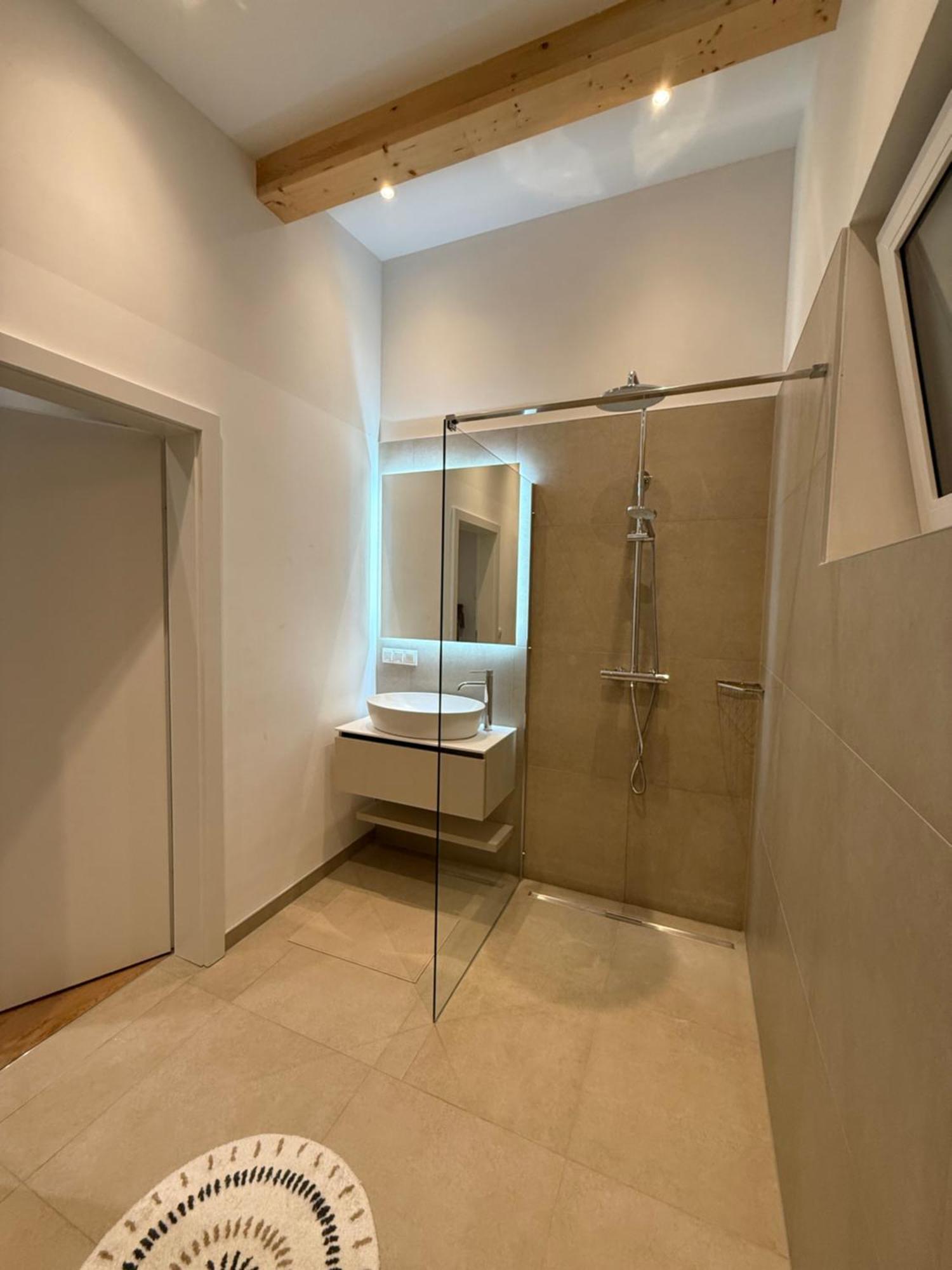 Mihome - Modern Living Apartament