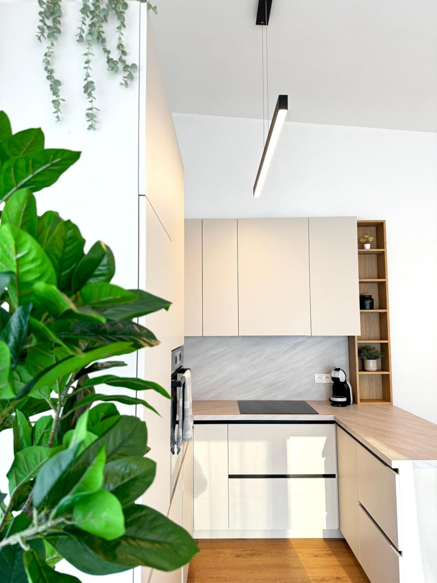 Mihome - Modern Living Apartment